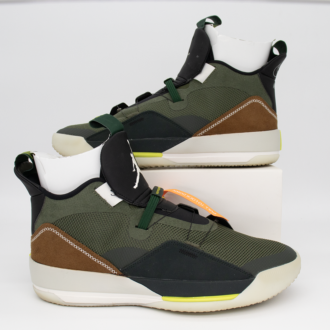 Jordan XXXIII Travis Scott Size 11