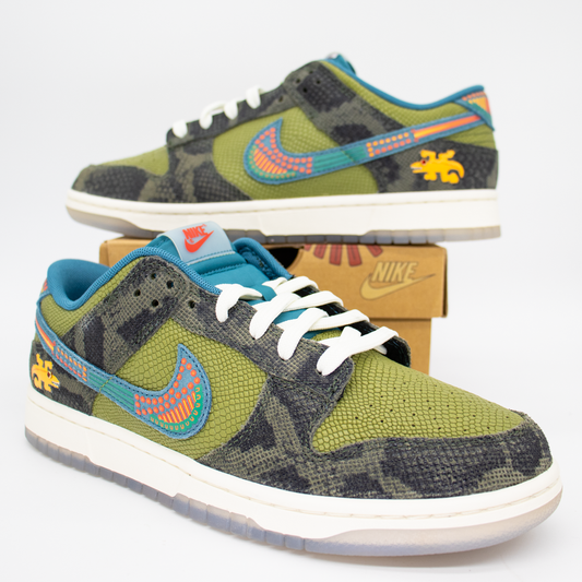 Nike Dunk Low Siempre Familia Size 9