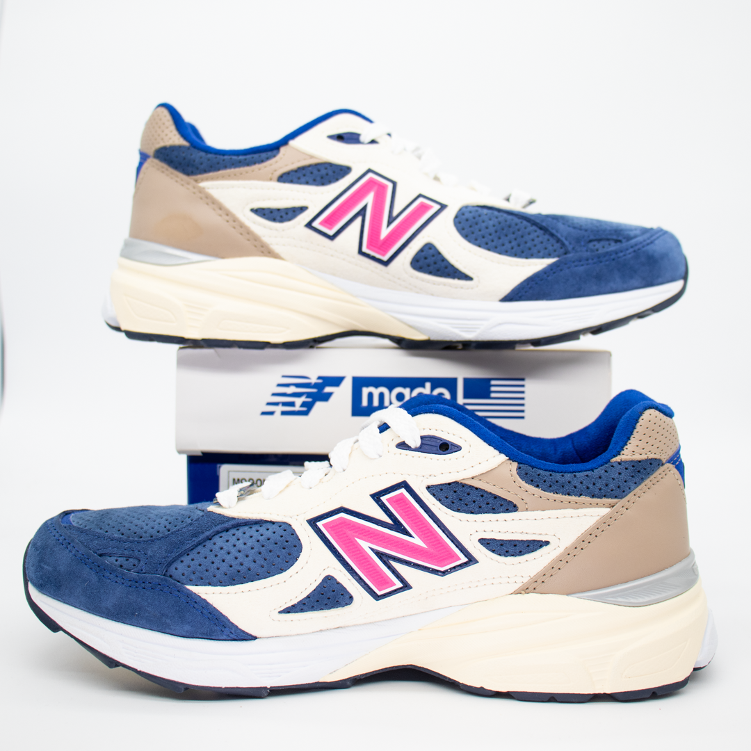 New Balance 990v3 MiUSA Kith Daytona (with Socks) Size 8.5