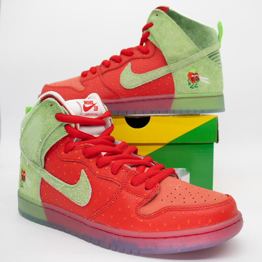 Nike SB Dunk High Strawberry Cough Size 12